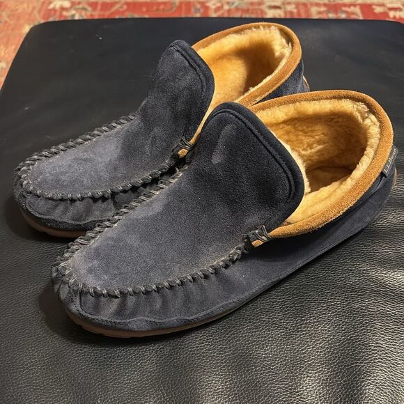 L.L. BEAN Sheepskin Shearling Wicked Good Slippers, Boot Moc - Picture 1 of 11